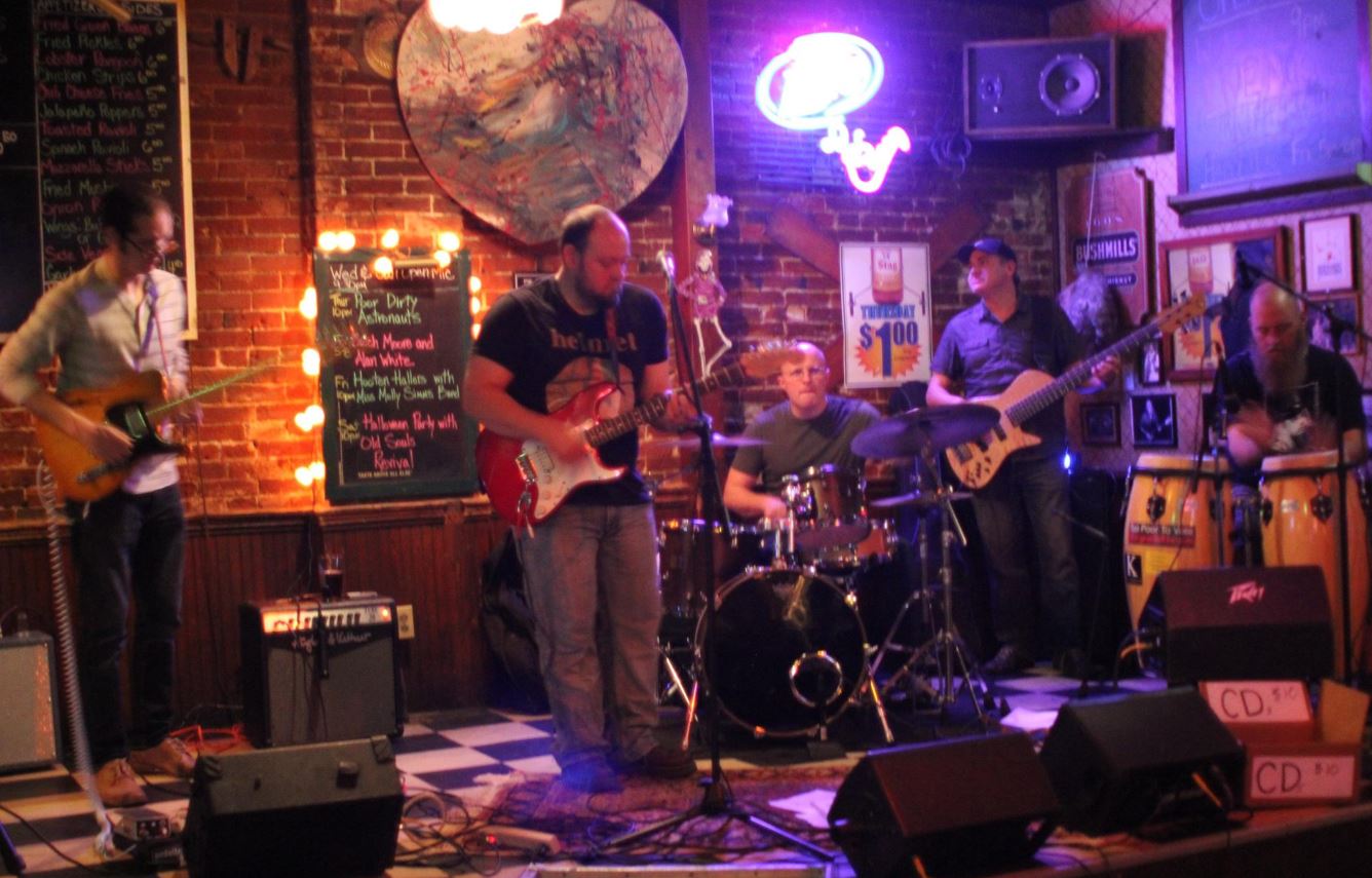 2015-10-29_Live at the Stagger Inn Again