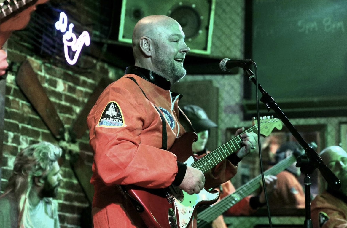 2025-10-31_LIVE AT THE STAGGER INN AGAIN