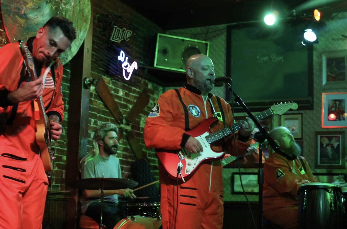 2025-10-31_LIVE AT THE STAGGER INN AGAIN