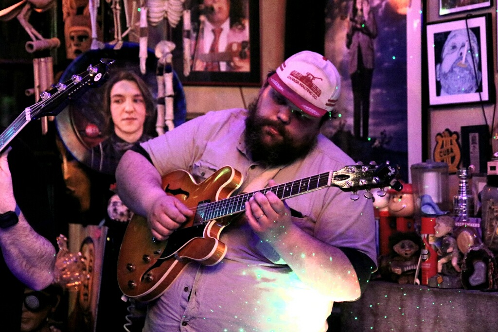 2026-02-05_LIVE AT VENICE CAFE